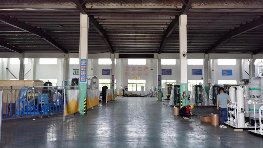 Jiangsu Luoming Purification Technology Co., Ltd. productielijn van de fabrikant